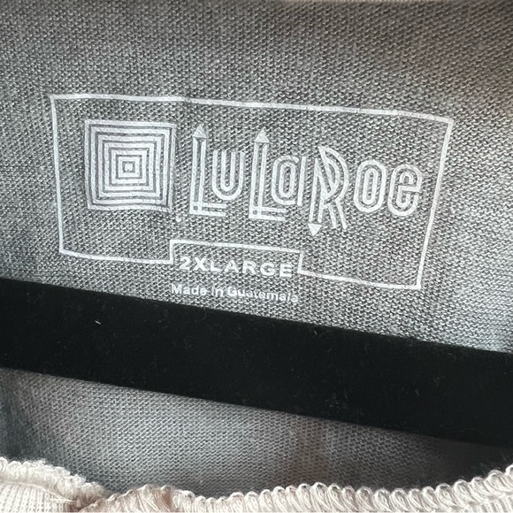 *NWT* LuLaRoe Mark Cream & Grey Long Sleeve T-Shirt - Picture 3 of 7